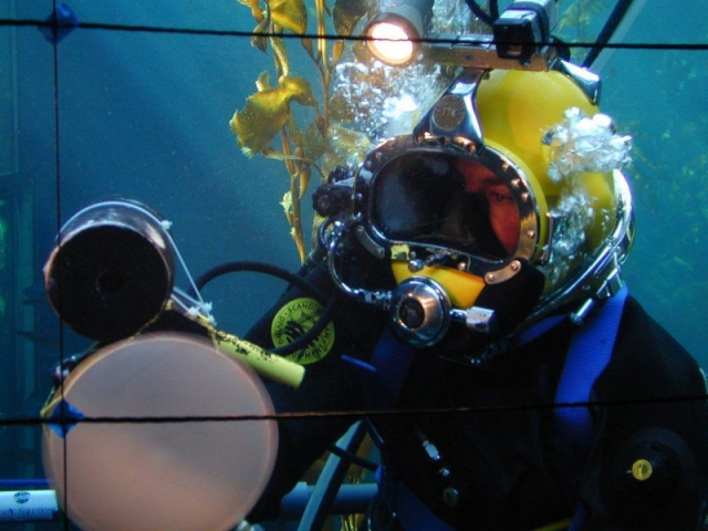 underwater polishing